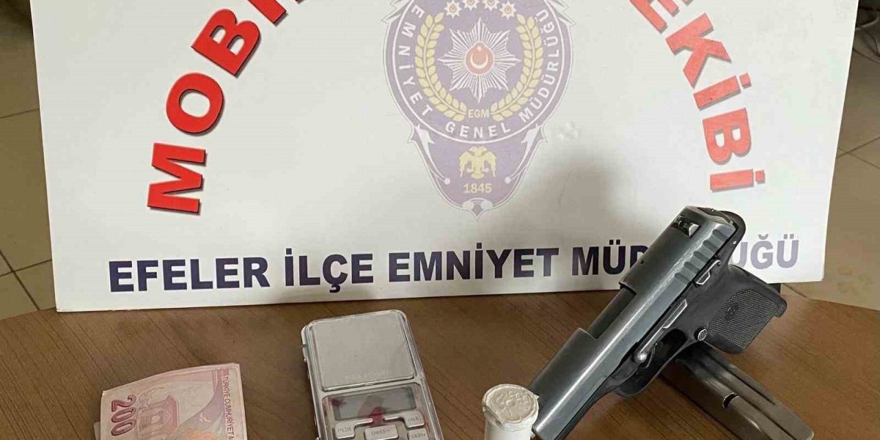 Sahte kimlik gösterdi, Mobil Park Ekipleri’nin dikkatinden kaçamadı
