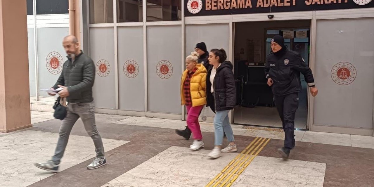 İzmir’de fuhuş evine baskın