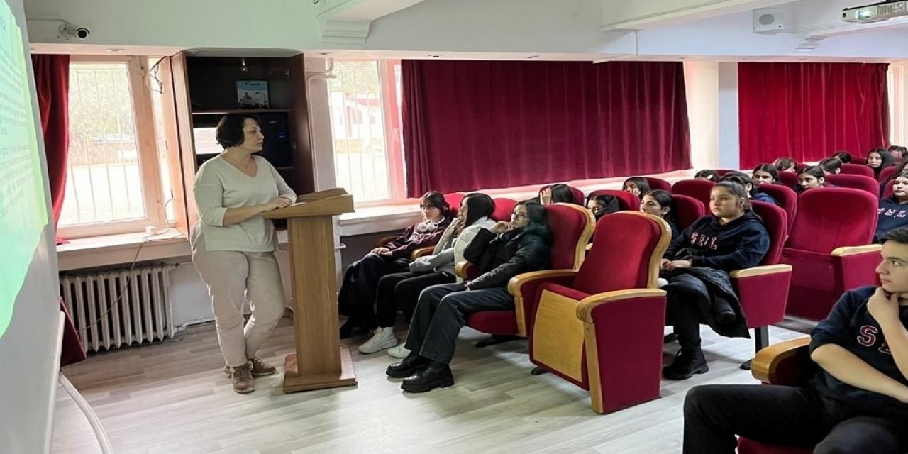 Nazilli’de öğrencilere ’Gıda Okuryazarlığı ve Etiket Okuma Eğitimi’ verildi