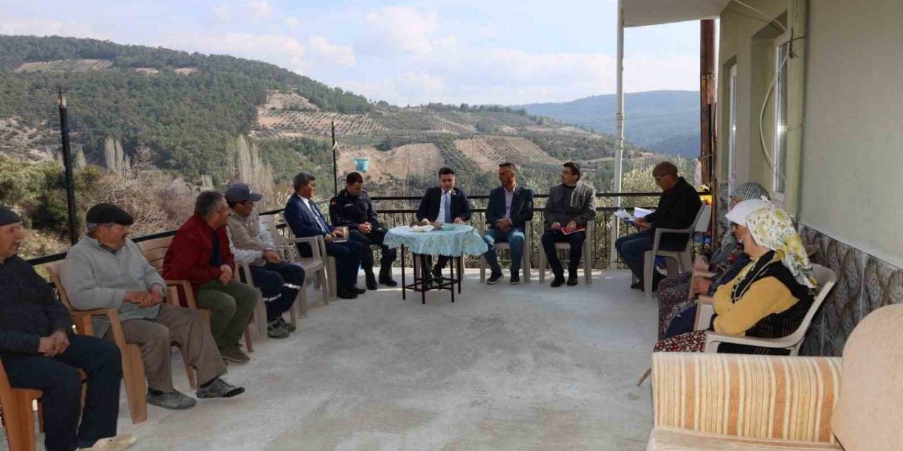 Kaymakam Gündoğdu, Karabağlar Mahallesi’nde vatandaşlarla buluştu