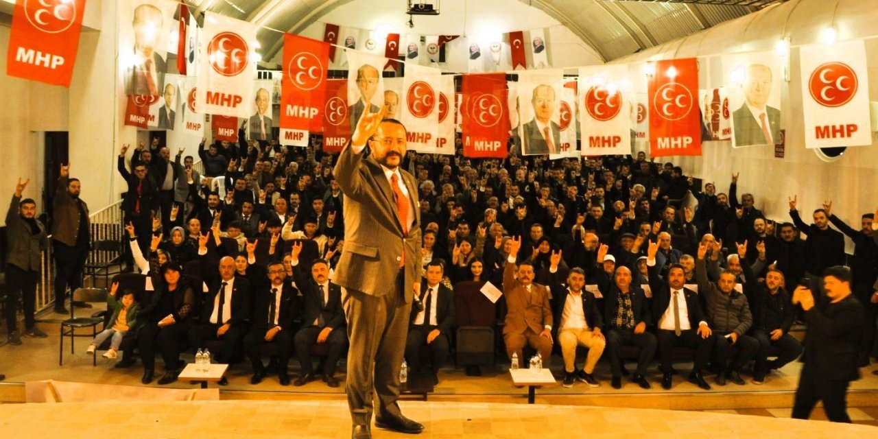Acıpayam MHP’den görkemli üye katılım töreni