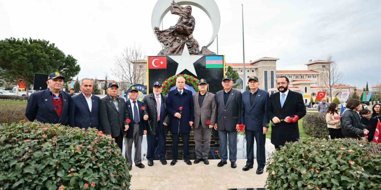 Hocalı Soykırımı  kurbanları anıldı