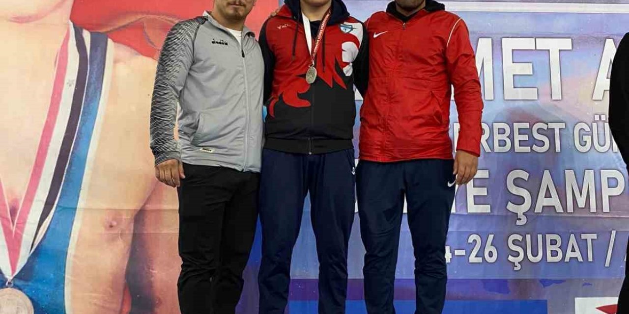 Merkezefendili genç sporcu milli takımda