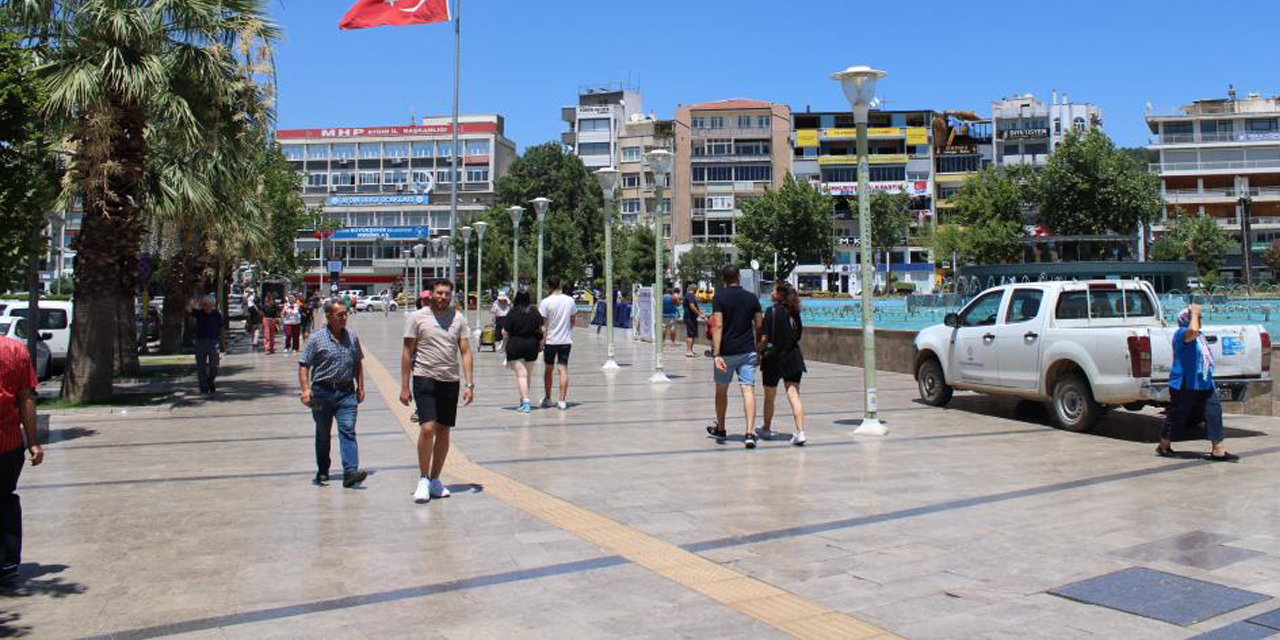 Aydın’ın Efeler’i 21 ili nüfusuyla solladı