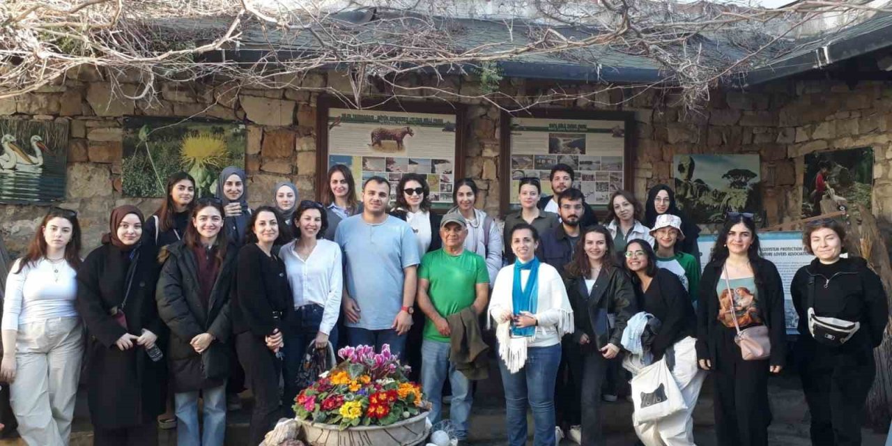 İstanbullu öğrenciler, Kuşadası’nın doğal peyzajına hayran kaldı