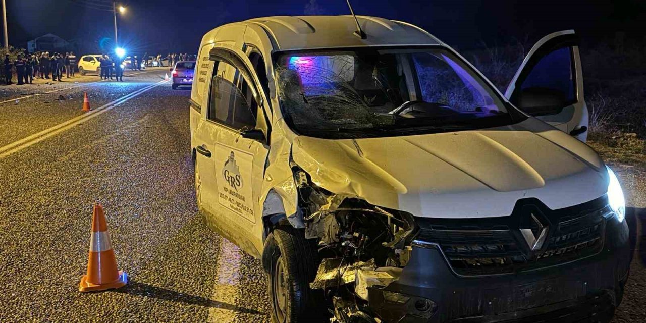 Fethiye’de otomobille çarpışan motosikletin sürücüsü öldü