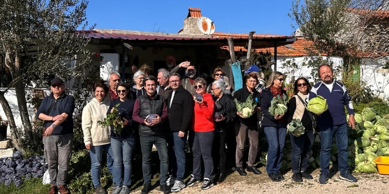Çeşme’de "Topluluk Destekli Tarım" projesi hayata geçti