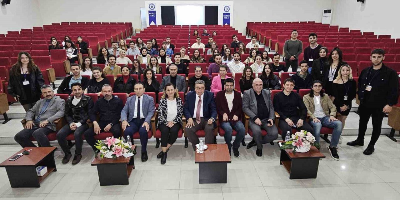 Ulaş, ADÜ öğrencilerine başarı hikayelerini anlattı