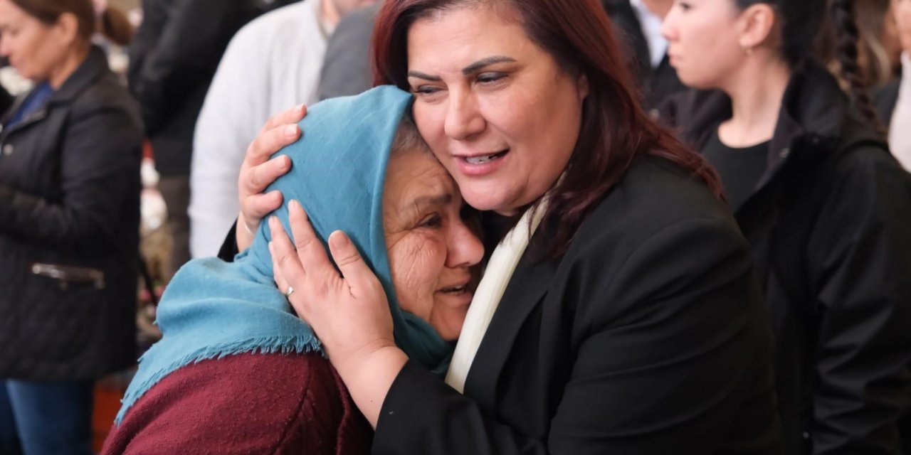 Başkan Çerçioğlu, pazaryerinde vatandaşlarla buluştu