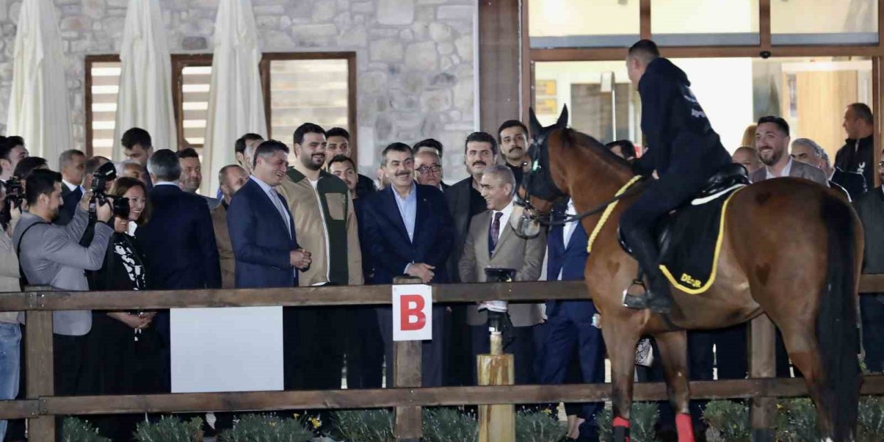 Aliağa’da özel eğitimde bir açılış bir müjde
