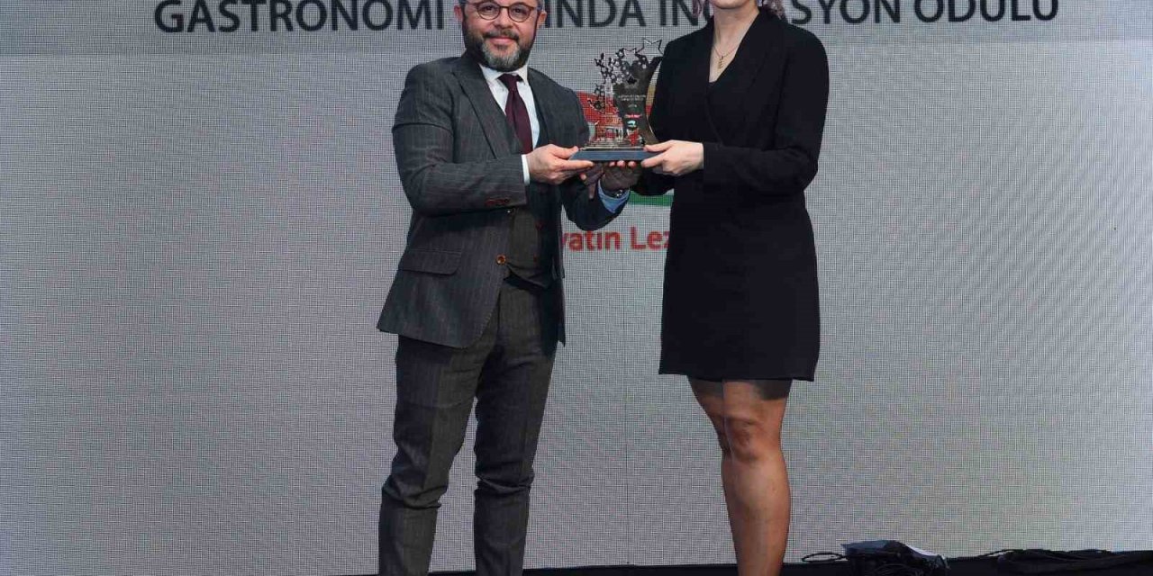 Lezita, EGE YİGİT’te “Gastronomi Dalında İnovasyon Ödülü”ne layık görüldü