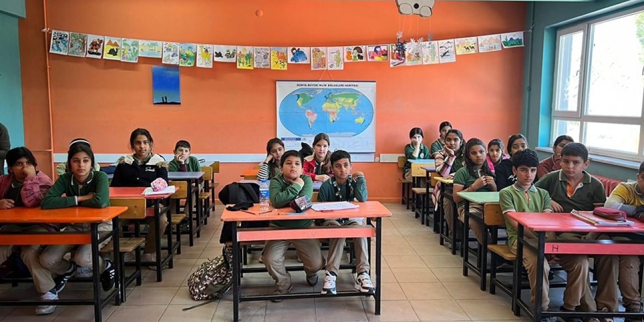 Efeler’de öğrencilere gıda güvenliği eğitimleri verildi