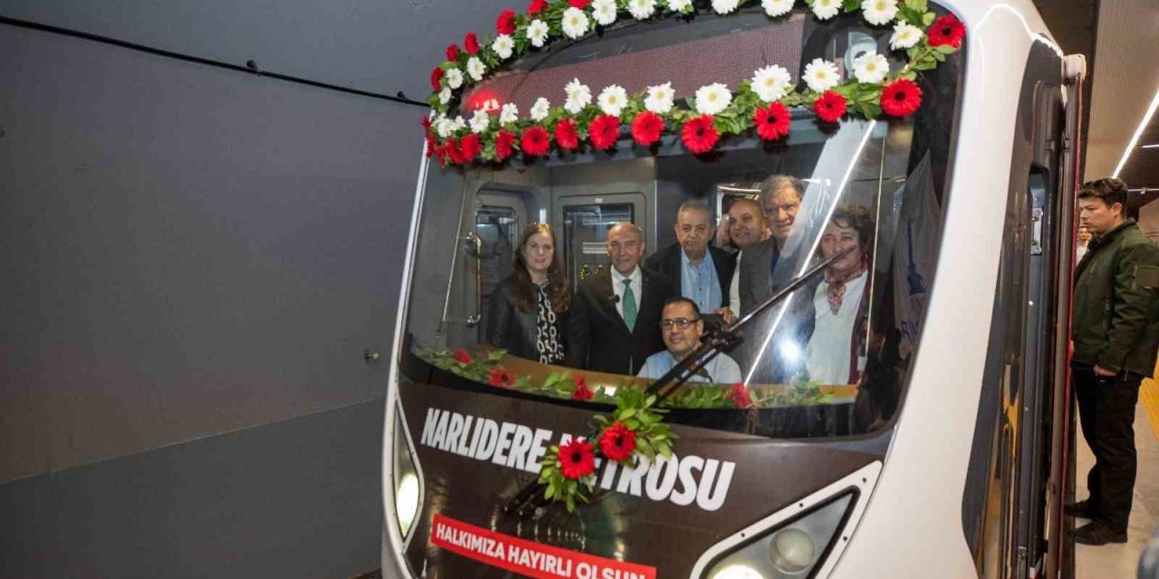 Narlıdere Metrosunda Kaymakamlık İstasyonu da açıldı