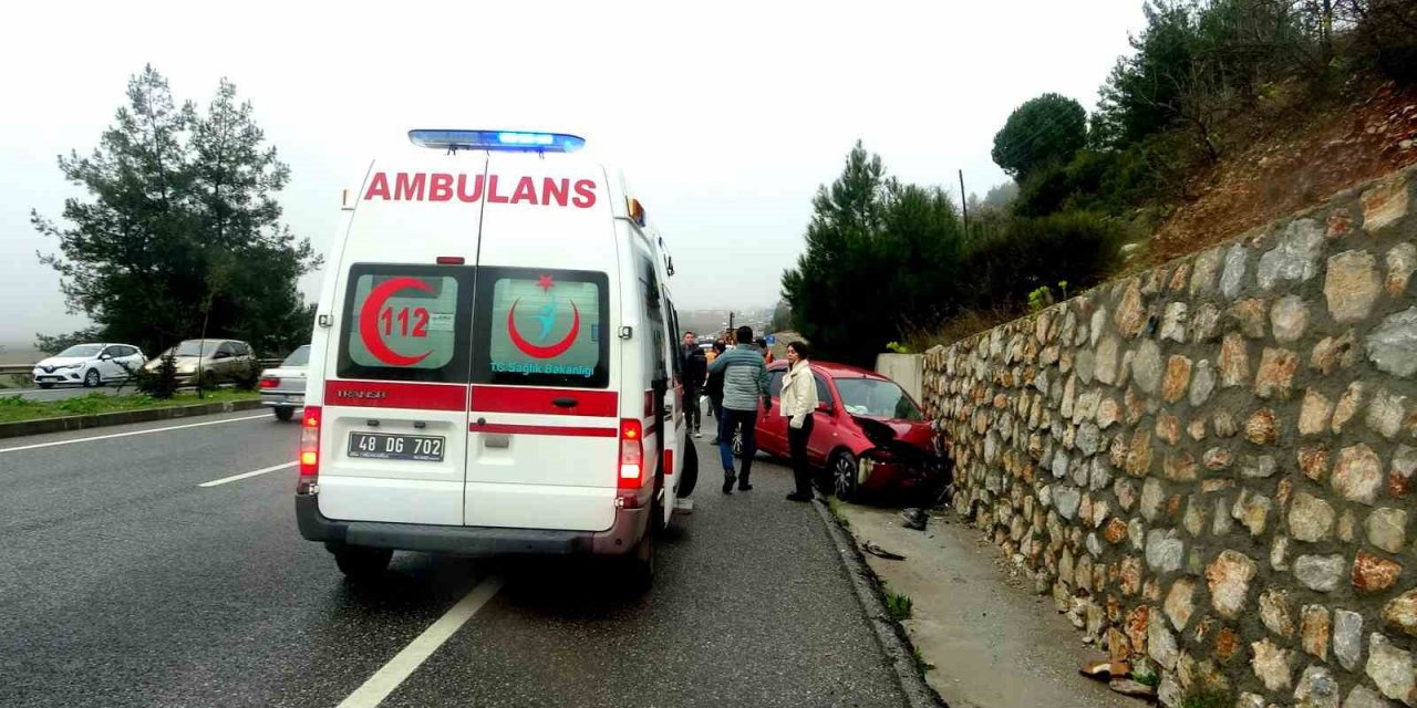 Muğla’da trafik kazası:2 yaralı