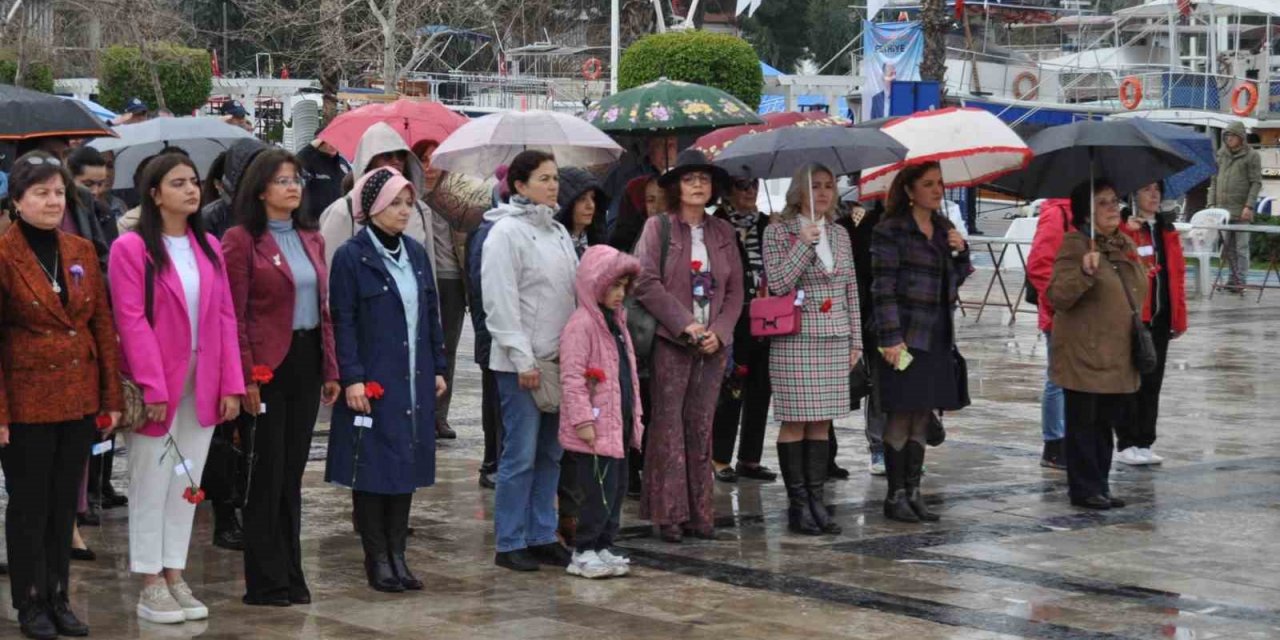 Fethiye’de 8 Mart Dünya Kadınlar Günü törenle kutlandı