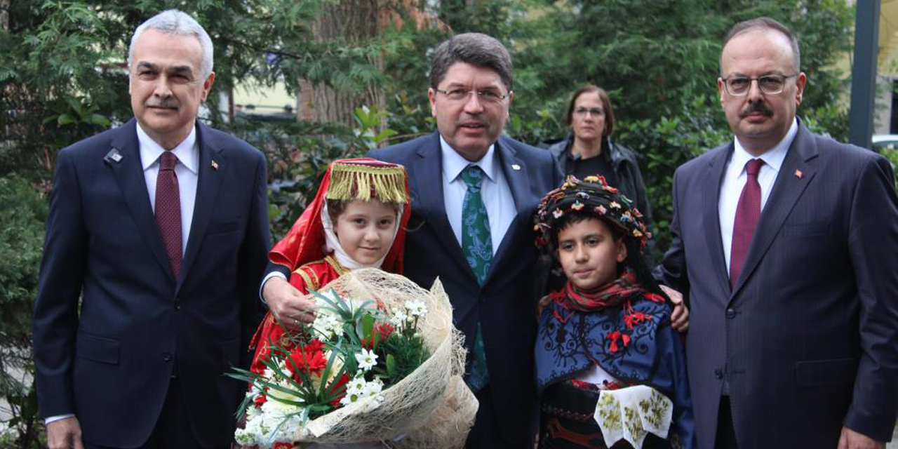 Adalet Bakanı Tunç’un Aydın’daki ilk durağı valilik oldu