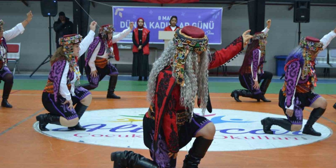 Kadınlar Günü spor şenlikleriyle kutlandı