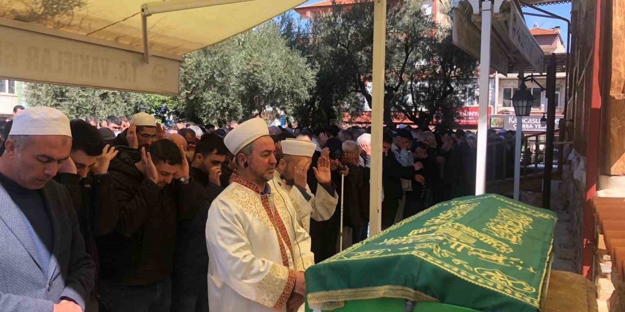Karacasu’da hayatını kaybeden müezzin son yolculuğuna uğurlandı