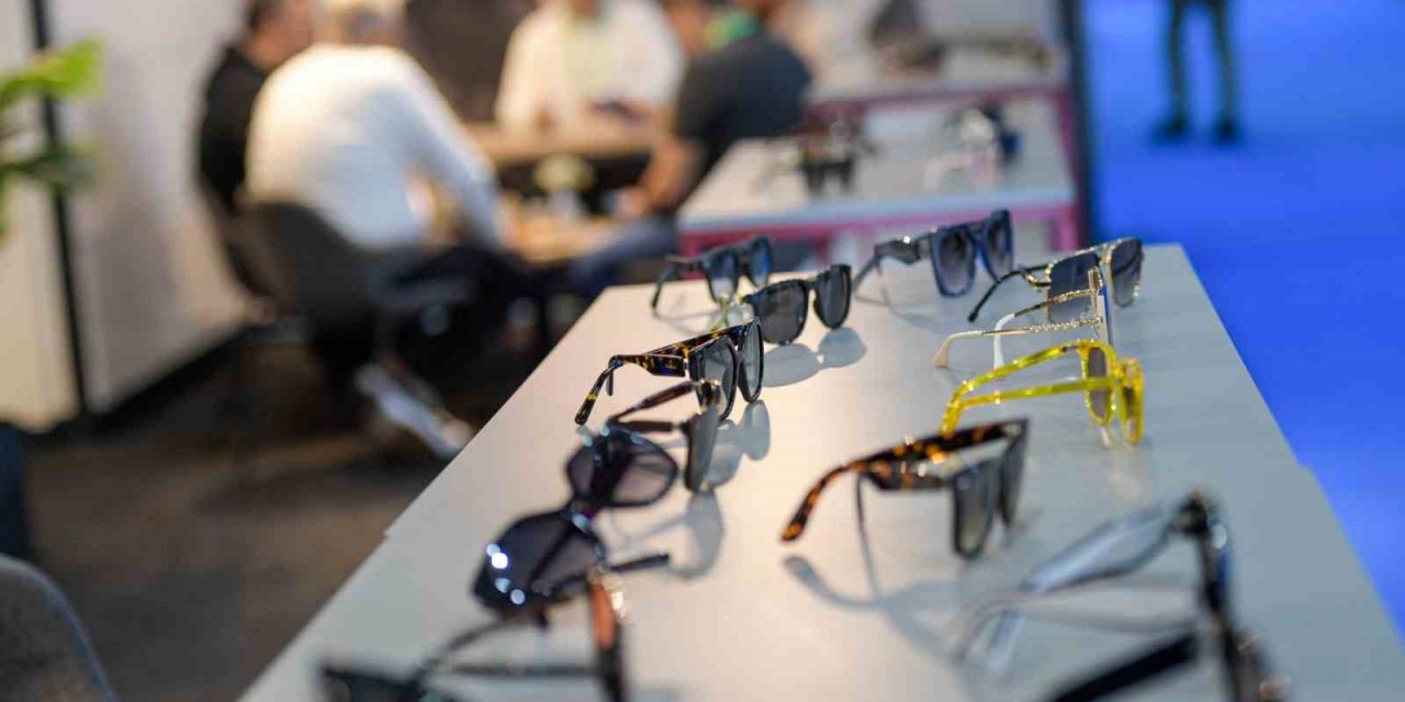 Optic World İzmir Fuarı’na ilk iki gün büyük ilgi