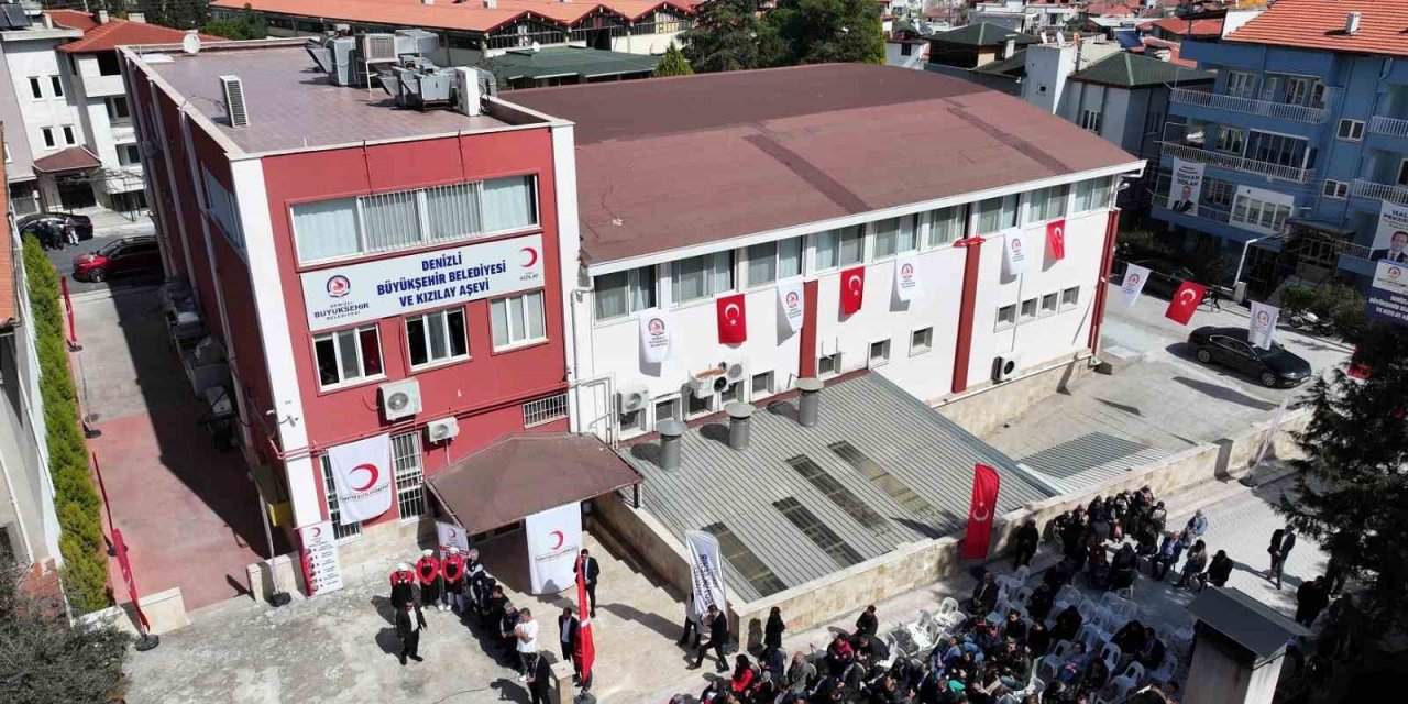 50 bin kişi kapasiteli Büyükşehir-Kızılay Aşevi törenle açıldı