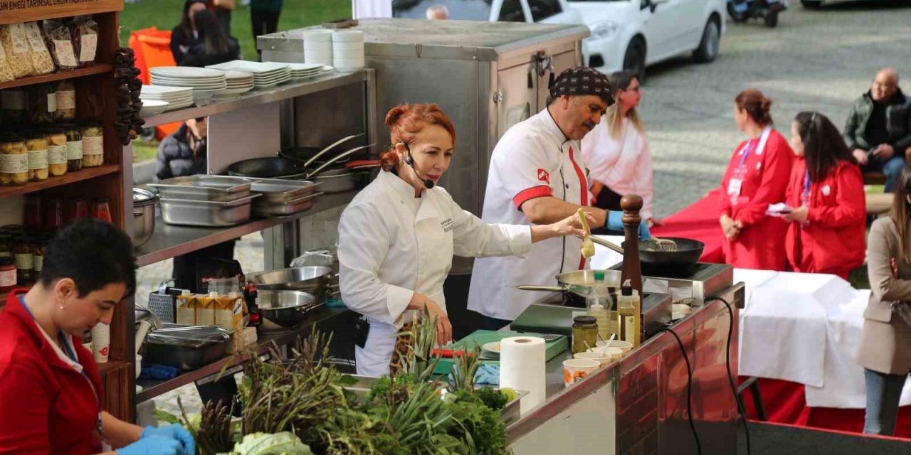 Gastronomi Festivali’nin yıldızı enginar oldu
