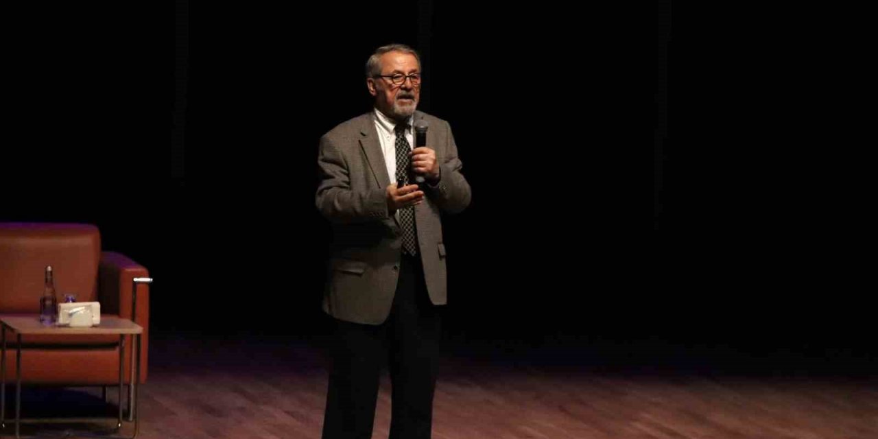Prof. Dr. Naci Görür: “İzmir’de 7 büyüklüğünde bir deprem 1 milyon 800 bin ton dinamit patlamasına denk”