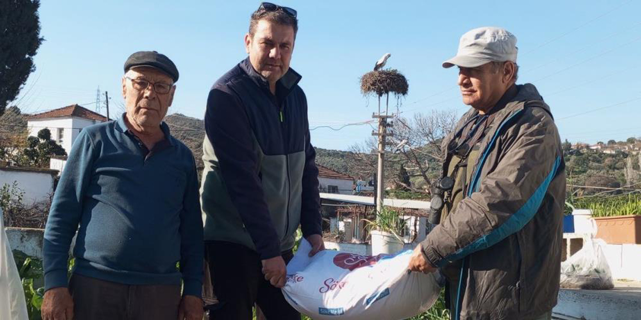 Leyleği gören gören 1 çuval unu kaptı
