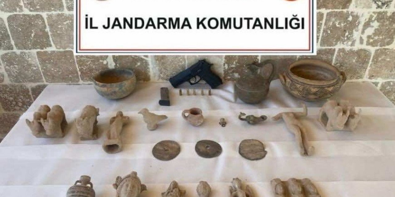 23 parça tarihi eserle yakalandı