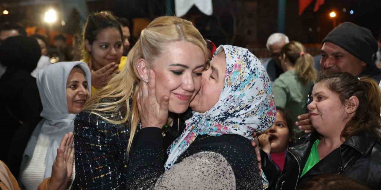 Merkezefendi Belediyesi ilk iftar sofrasını İlbade Mahallesi’nde kurdu.