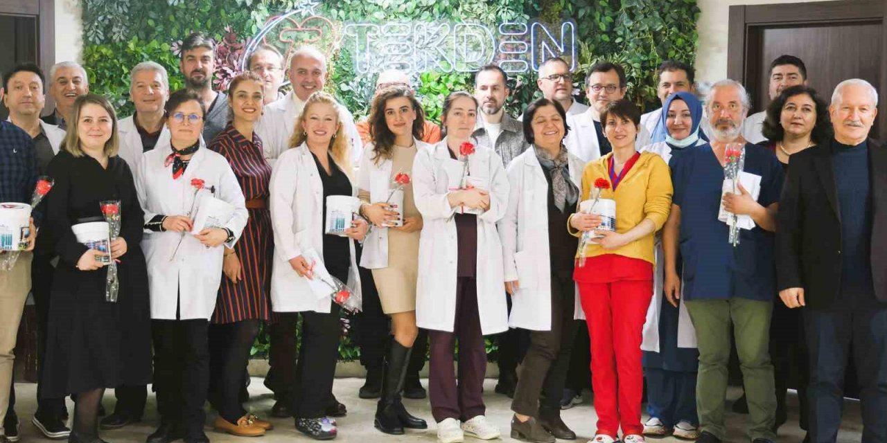 Denizli Tekden ailesi 14 Mart Tıp Bayramı kutlamasında buluştu