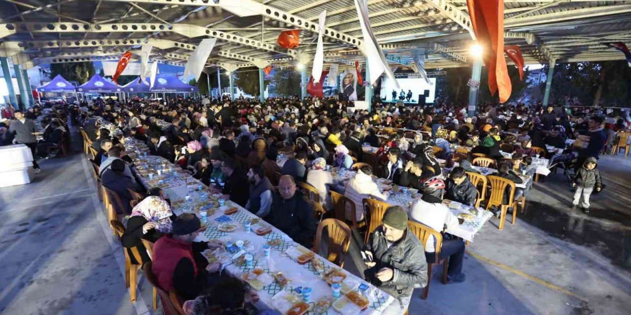 Merkezefendi’nin gönül sofrası Gültepe’de kuruldu