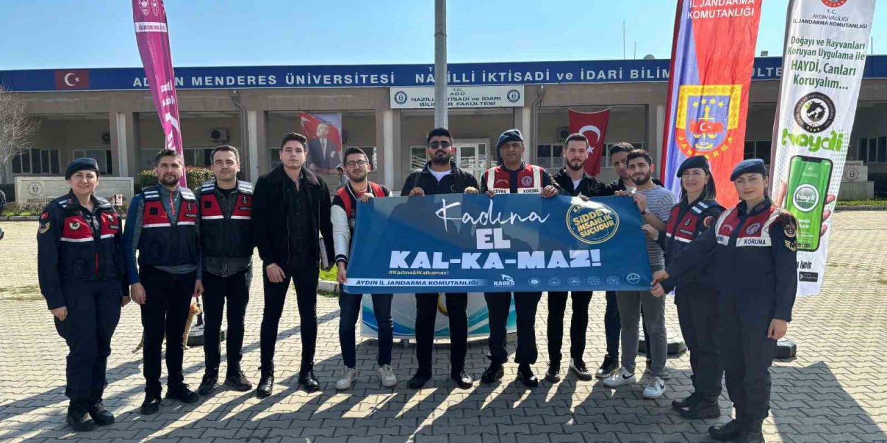 Jandarma üniversite öğrencilerini bilgilendirdi