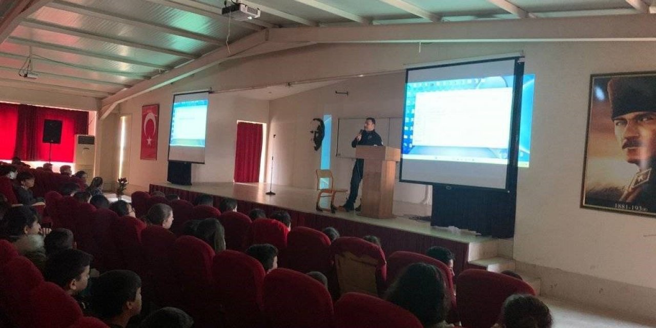 Karacasu’da öğrencilere yönelik ’Suçtan Korunma Semineri’ düzenledi