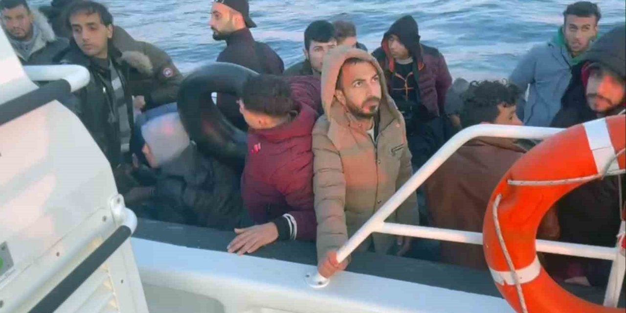 Datça’da 26 düzensiz göçmen yakalandı