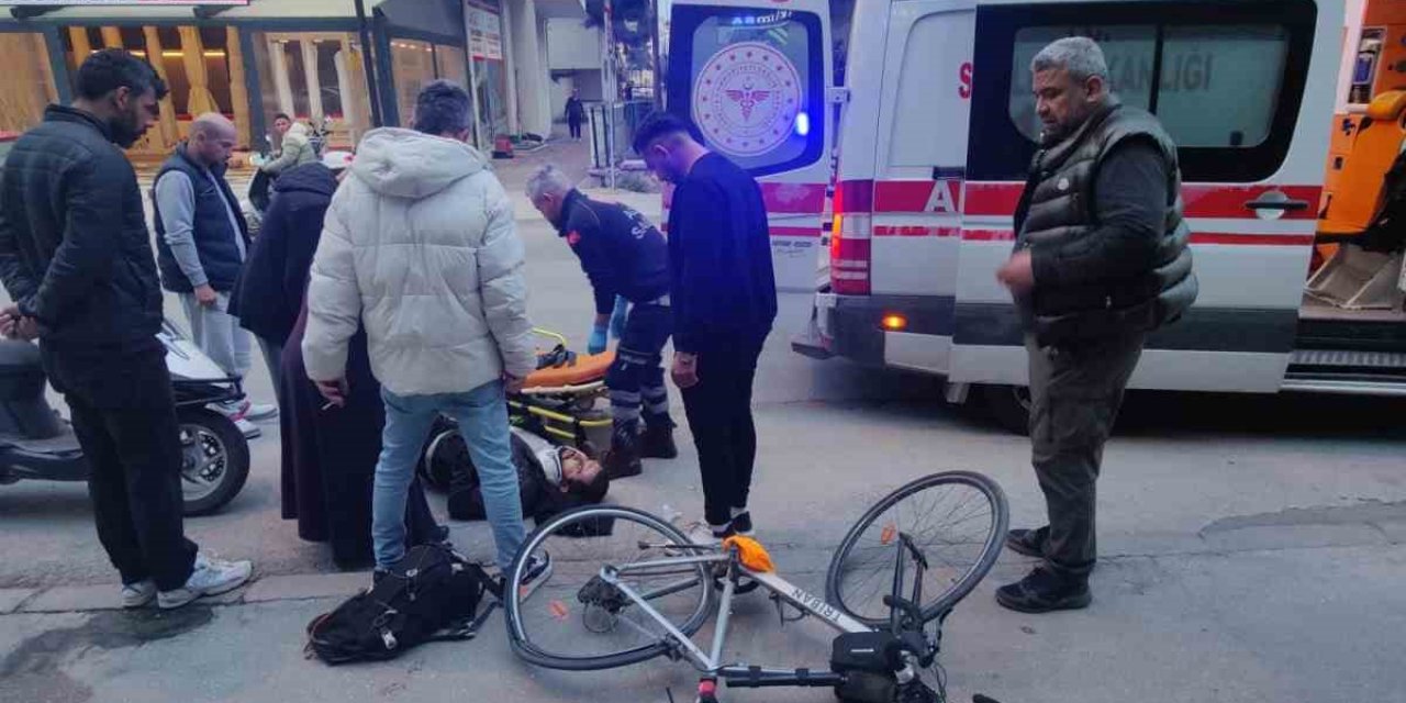 Milas’ta otomobil bisiklete çarptı: 1 yaralı