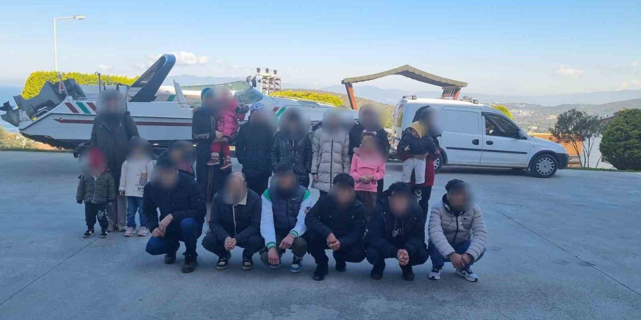 Makilik alana gizlenen 8 organizatör ve 24 düzensiz göçmen yakalandı