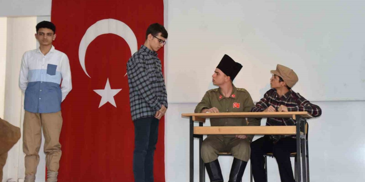 DOSTEK Koleji’nden Çanakkale Zaferi’nin 109’uncu yılına yakışır gösteri