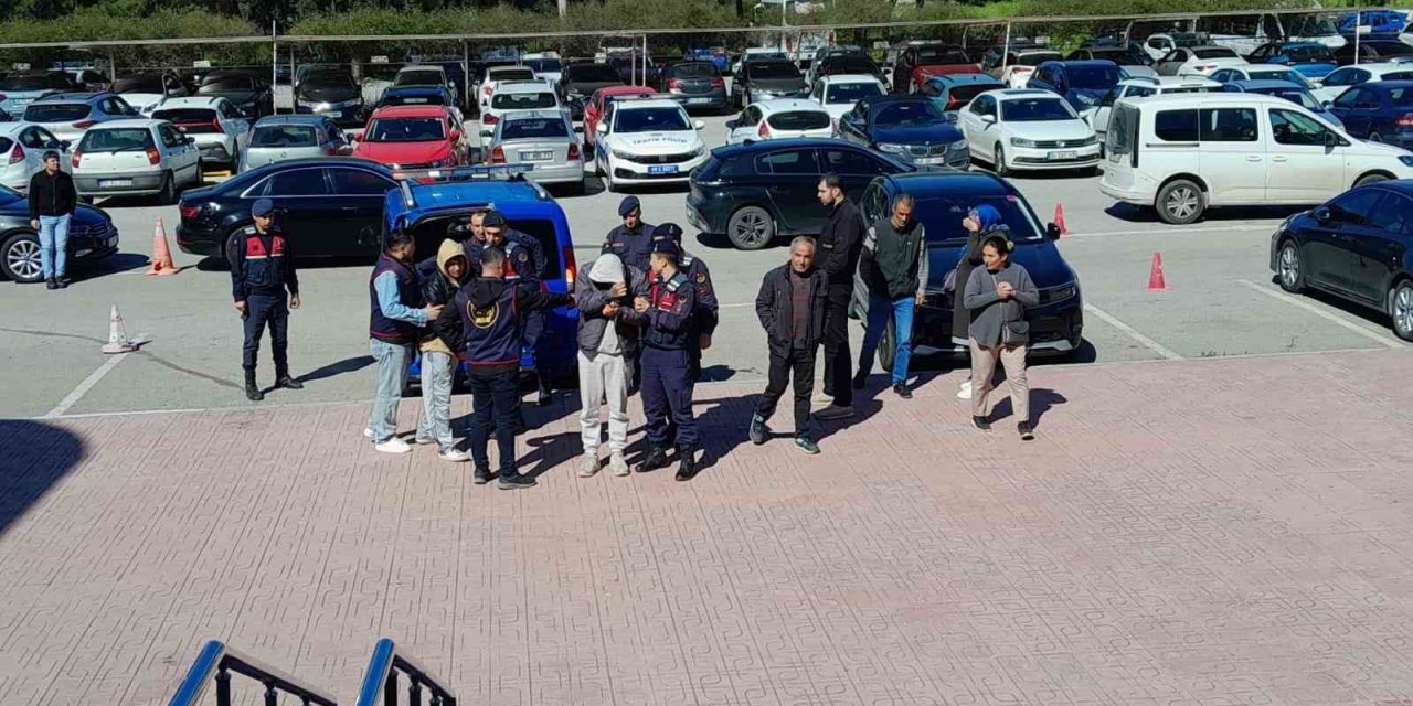 Bodrum’da göçmen kaçakçılığı operasyonu: 3 tutuklama