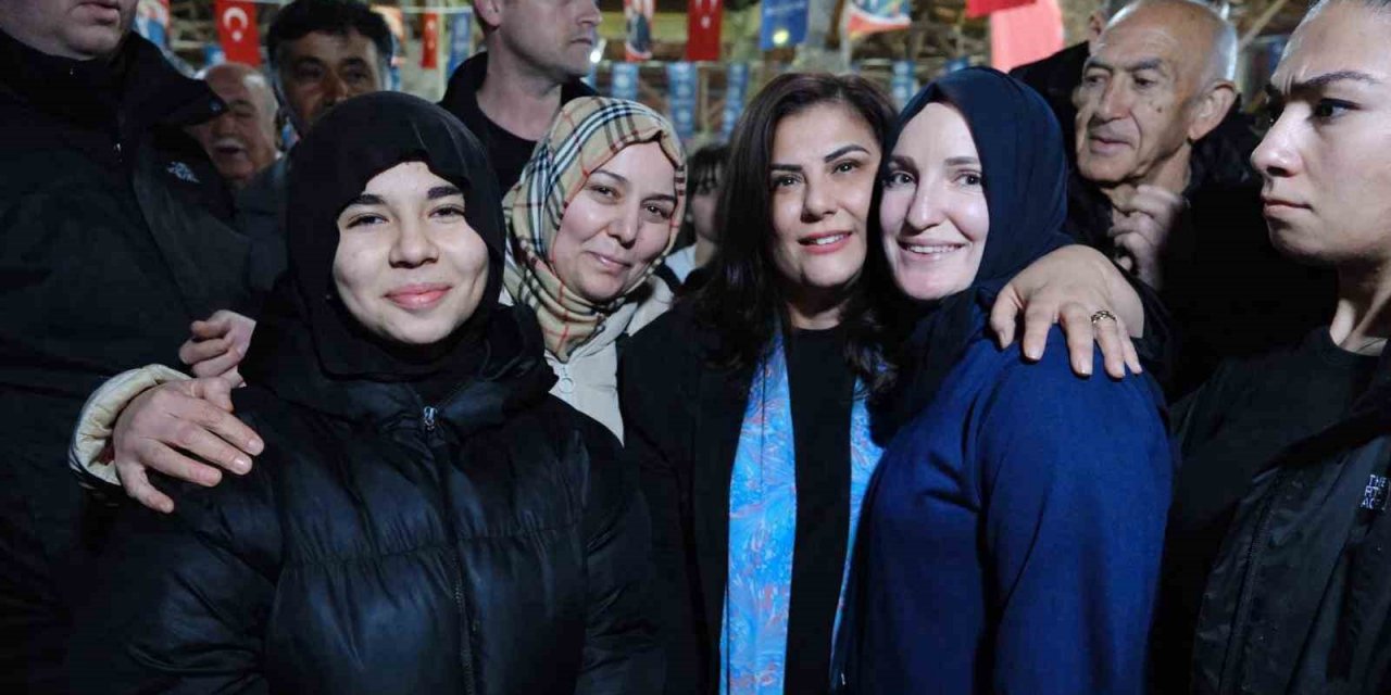 Başkan Çerçioğlu, Karacasu’da iftar programına katıldı