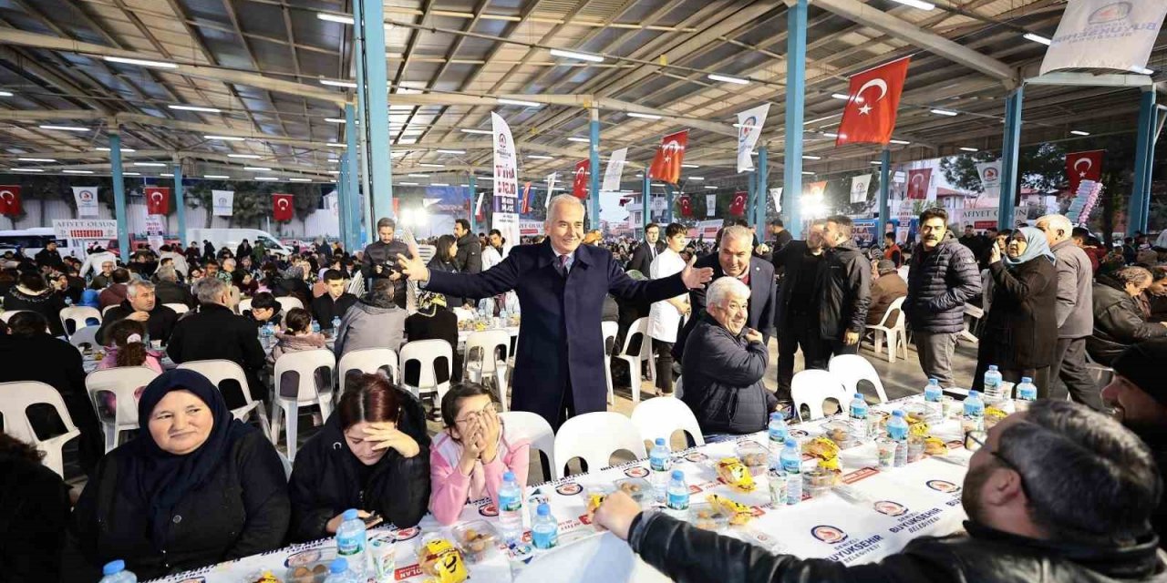 Denizli Büyükşehir Kayıhan’da iftar sofrası kurdu