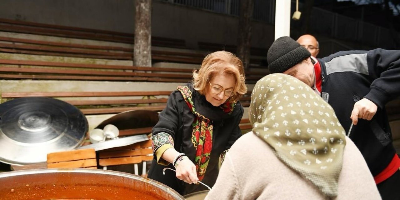 Bozkurt’ta belediye aşevi ihtiyaç sahibi vatandaşların yanında