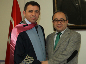 Pamukkale Üniversitesinin İlk Mezunu Profesör Oldu