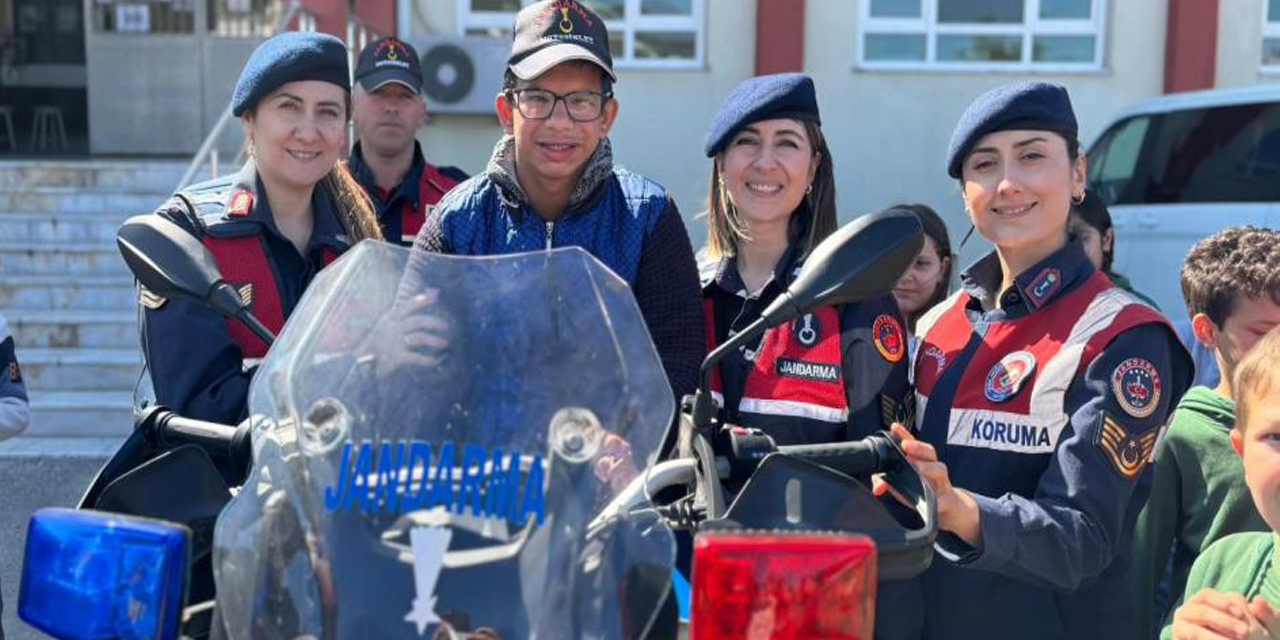 Jandarma down sendromlu çocukları unutmadı