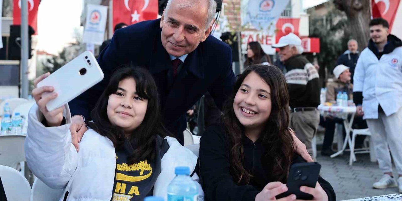 Denizli Büyükşehrin iftar sofrası Akkonak’ta kuruldu