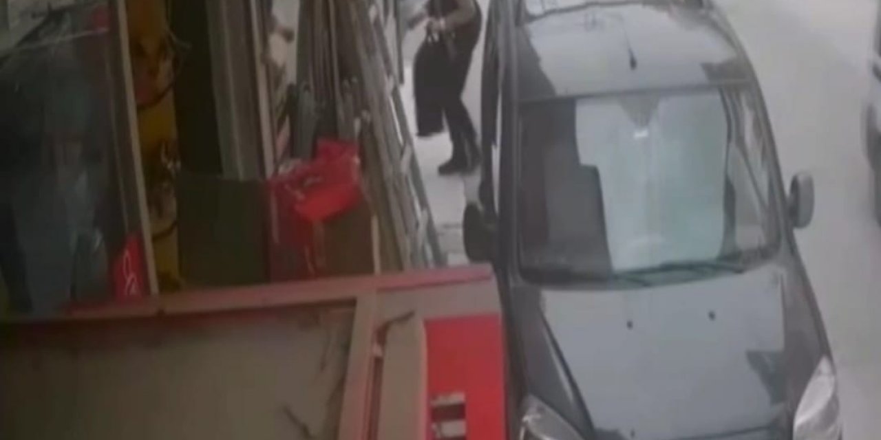 Cinayet zanlısının öldürdüğü kuyumcunun dükkanına girdiği anlar kamerada