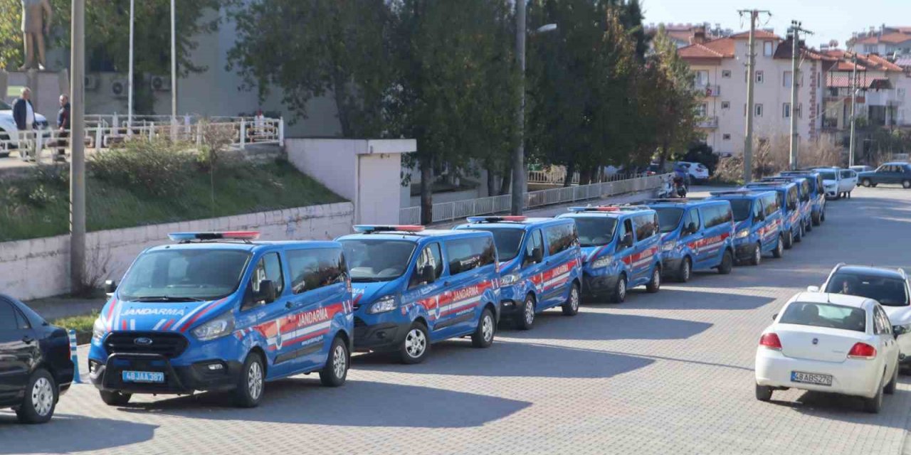 Ortaca’da dolandırıcılık operasyonu: 10 gözaltı