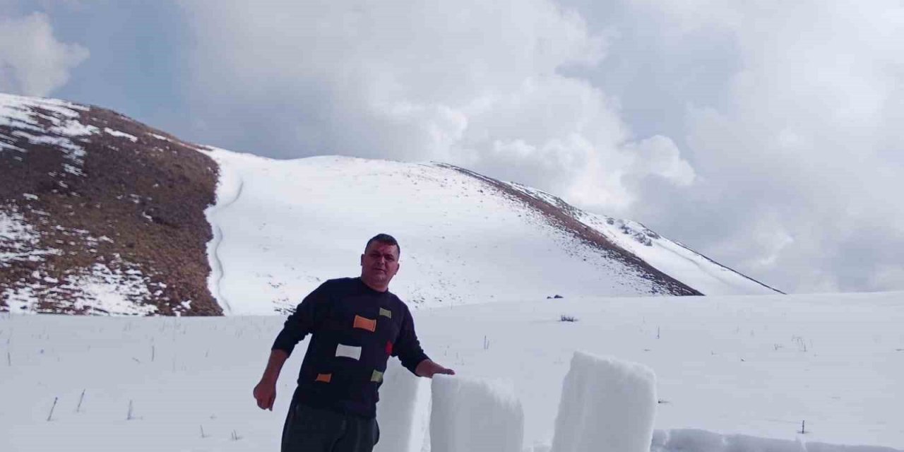 Kuraklık karcıları da olumsuz etkiledi; Madran Dağı’na kar düşmeyince Babadağ’a çıktılar