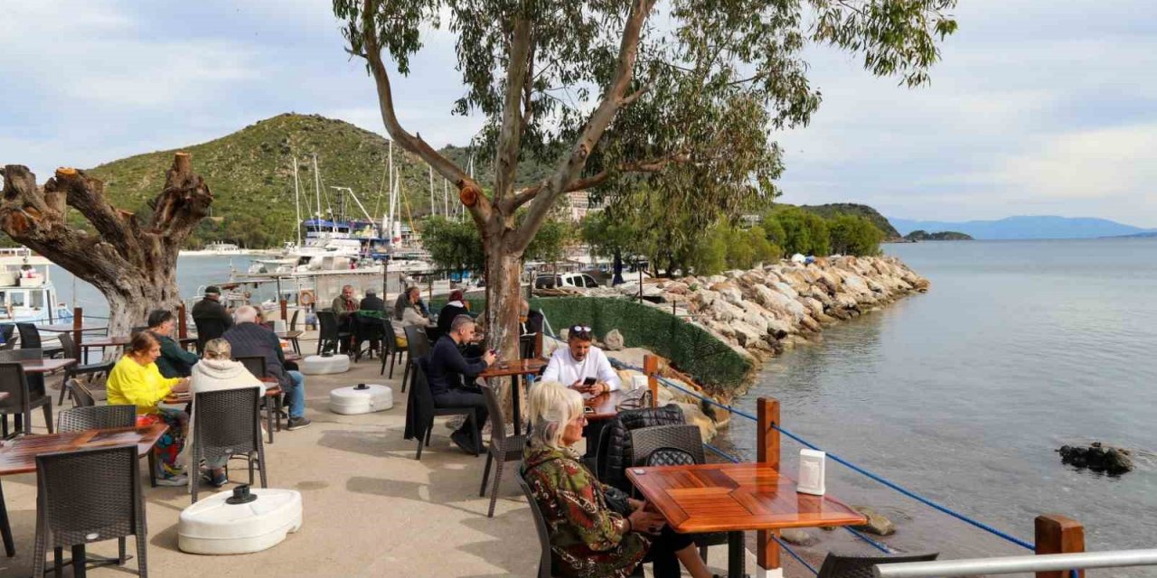 Akyarlar Kafe’nin açılış töreni yapıldı