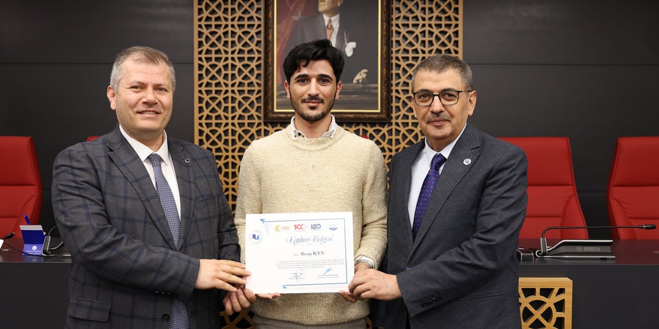 İş kulübü eğitimimi tamamlayan öğrenciler sertifikalı oldu