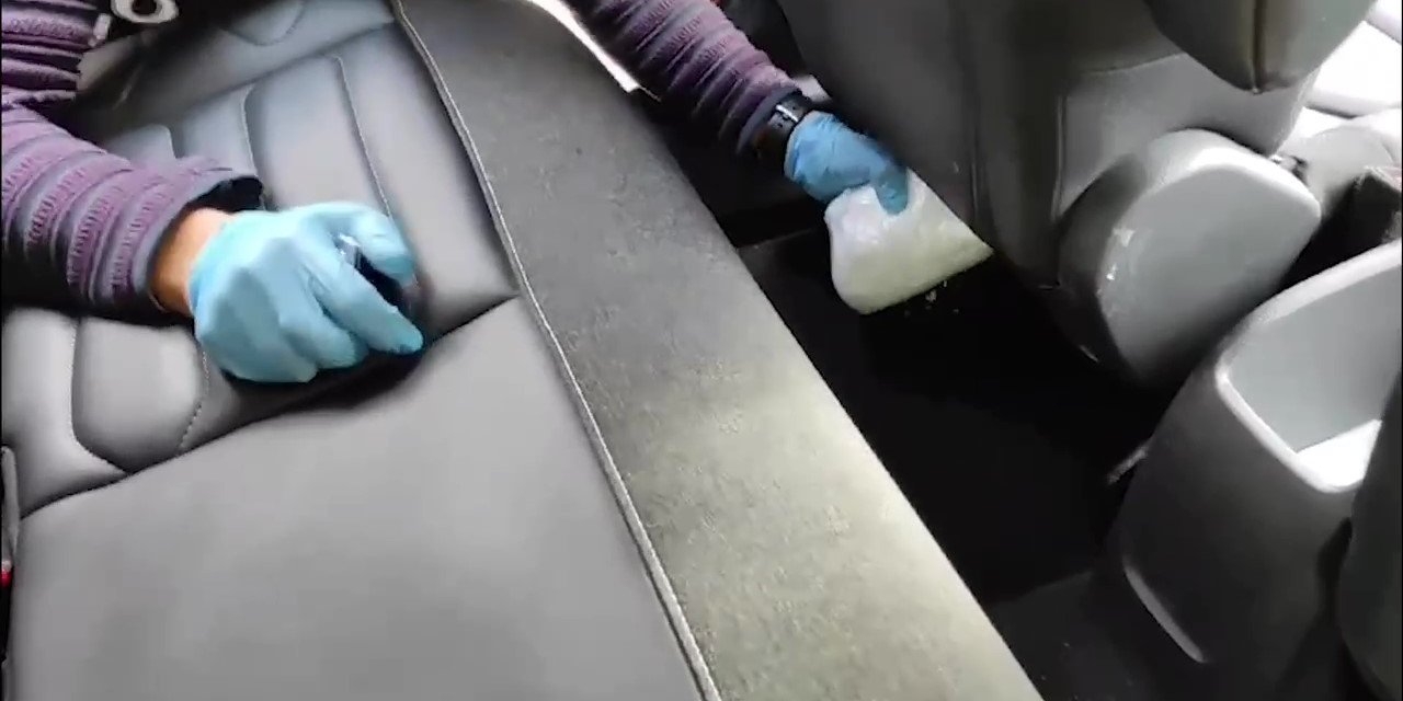 Yabancı uyruklu 2 tacir 2 kilo metamfetamin ile yakalandı